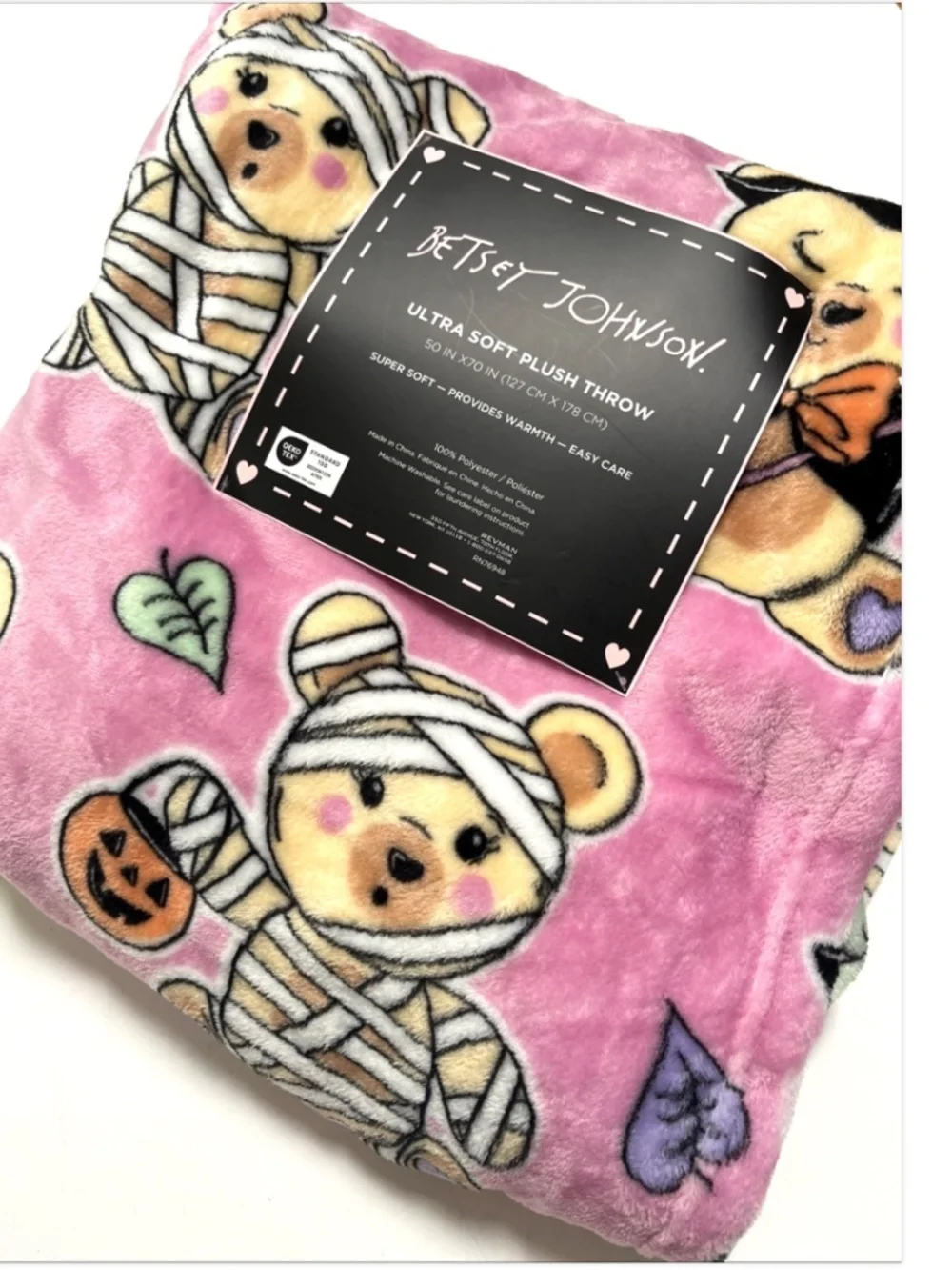 Betsey Johnson 💗🎃 adorable